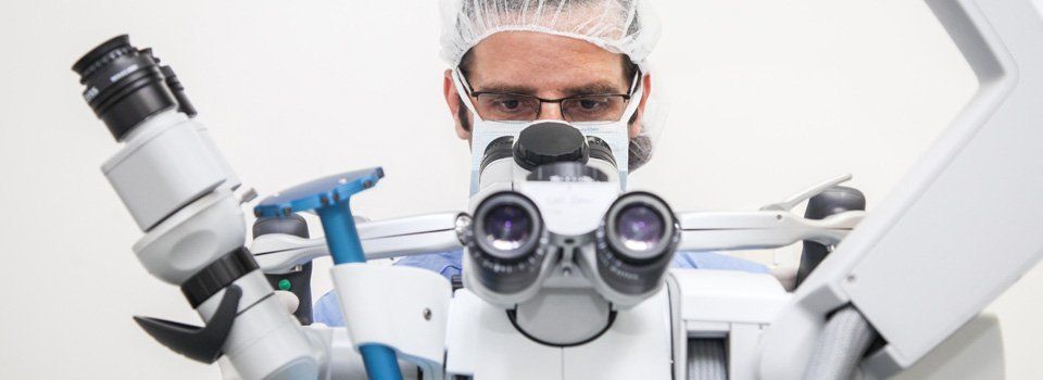You are currently viewing Meet Dr. Samuel Tobias – Senior Physician, Department of Neurosurgery