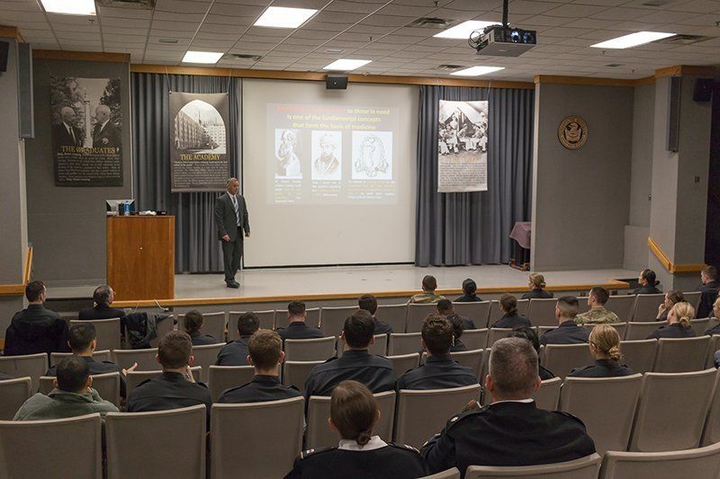 You are currently viewing Dr. Sela Speaks at West Point