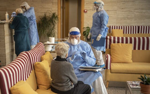 Three women over 90 recover from coronavirus at Nahariya hospital